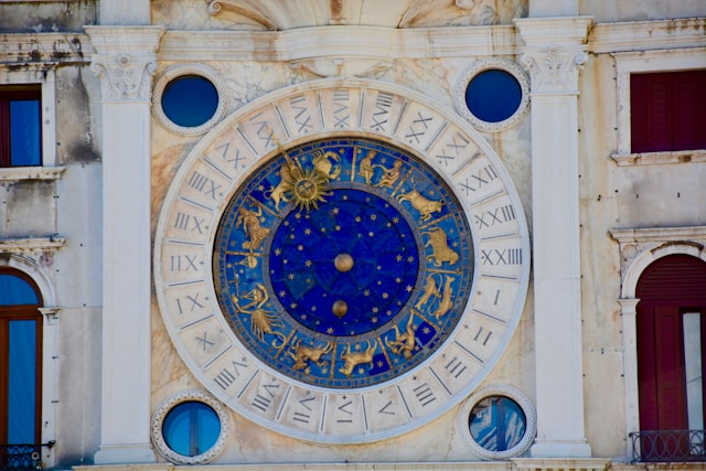 the-5-zodiac-signs-that-hide-a-secret